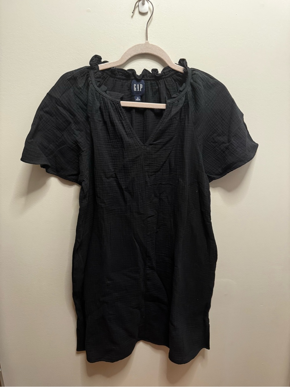 NWOT GAP Black Short Flutter-Sleeve Dress